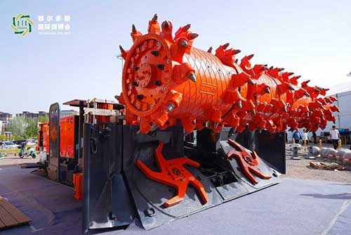 上海創力(li)集(ji)團(tuán)參展(zhan)第十八屆鄂爾多(duo)斯國(guo)際(ji)煤博會取得圓滿成(cheng)功(圖11)